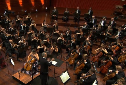 Sinfónica Nacional de Dinamarca & F. Luisi interpretan Abrahamsen, Scriabin & Brahms