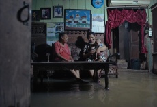 Sin hogar en la isla de Java - Un pueblo devorado por el mar