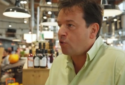 Les halles ont le ventre en poupe