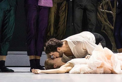 La bella durmiente - Un ballet de Christian Spuck sobre música de P.I. Tchaikovsky | Un ballet de Christian Spuck sobre música de P.I. Tchaikovsky