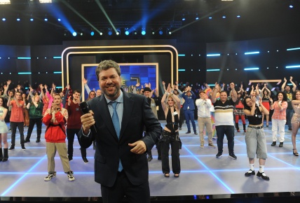 The Floor, la conquista