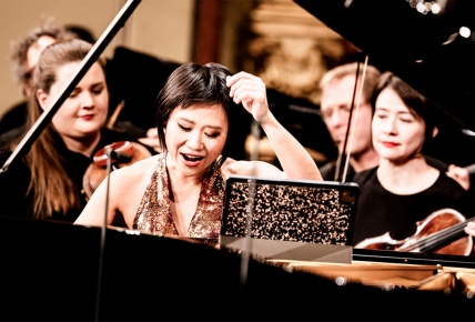 Yuja Wang & Orquesta de Cámara Mahler en Viena - Obras de Mozart, Stravinsky, Dvorák & Gershwin | Obras de Mozart, Stravinsky, Dvorák & Gershwin