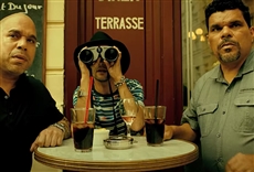 Jueves en llamas: Puerto ricans in paris